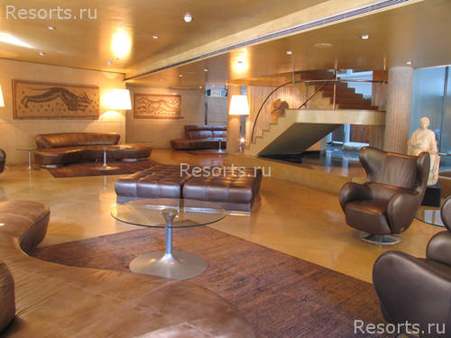 Claris Hotel 46
